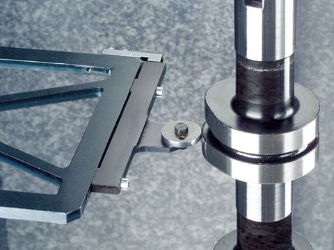 Round measuring follower for camshafts