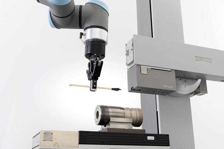 Waveline W900 Nanoscan mit Cobot
