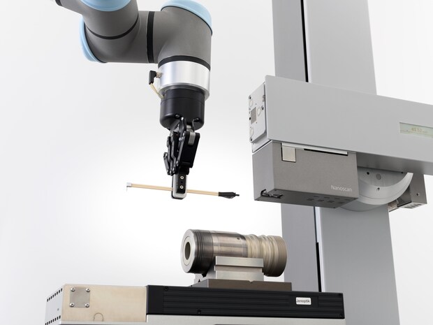 Waveline W900 Nanoscan mit Cobot