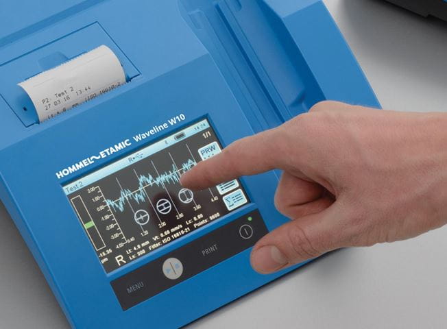 W10 | Bedienung über Touchscreen